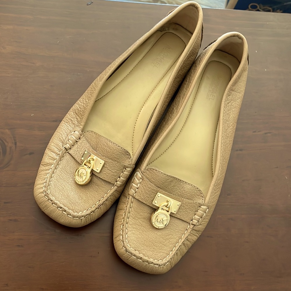 Michael Kors flats